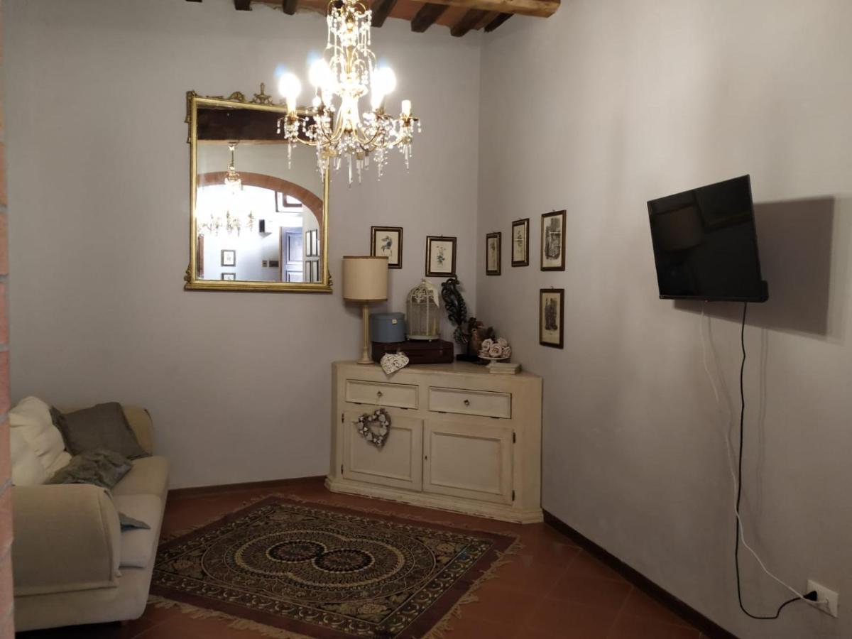 הוילה Lari Borgo Antico מראה חיצוני תמונה